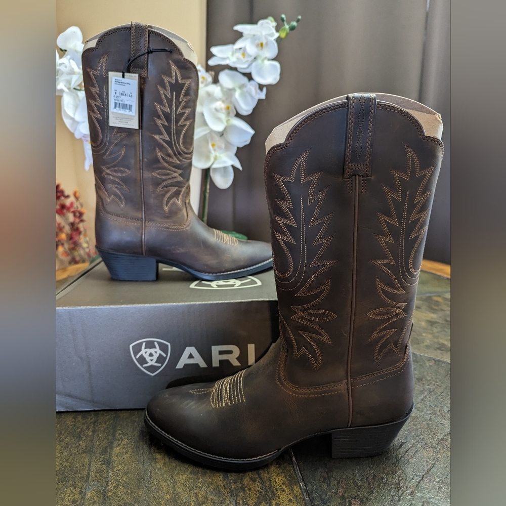 Ariat Women's Dark Brown Western Boots with Stitching